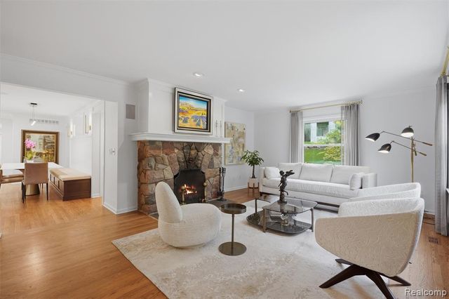 612 Brookside Avenue, Birmingham, MI 48009