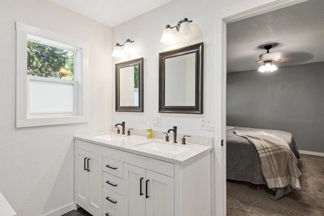 W13112 Olden Road, Ripon, WI 54971