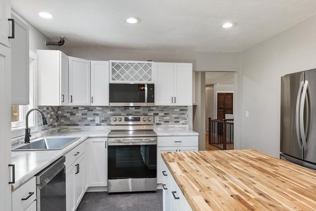 W13112 Olden Road, Ripon, WI 54971