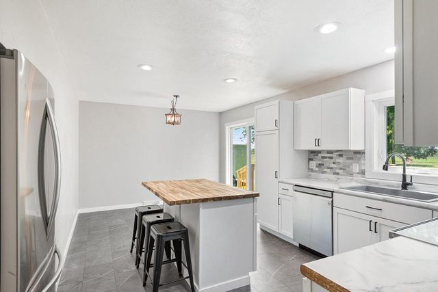 W13112 Olden Road, Ripon, WI 54971