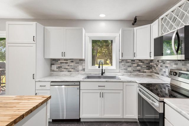 W13112 Olden Road, Ripon, WI 54971