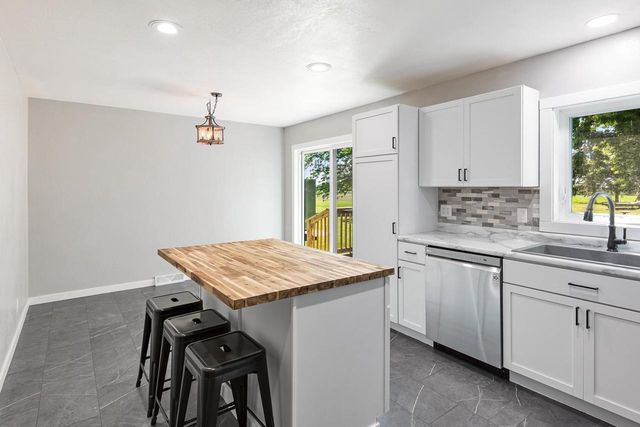 W13112 Olden Road, Ripon, WI 54971