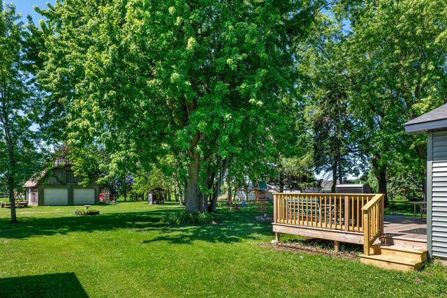 W13112 Olden Road, Ripon, WI 54971