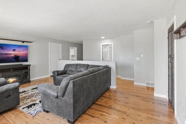 W13112 Olden Road, Ripon, WI 54971