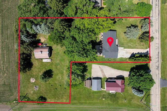 W13112 Olden Road, Ripon, WI 54971