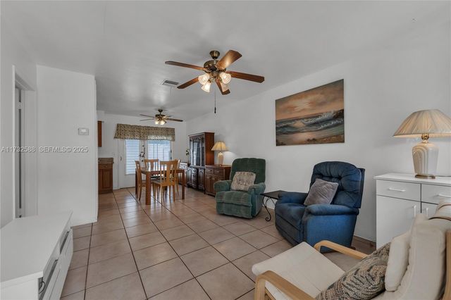 2300 Jackson Street 10, Hollywood, FL 33020