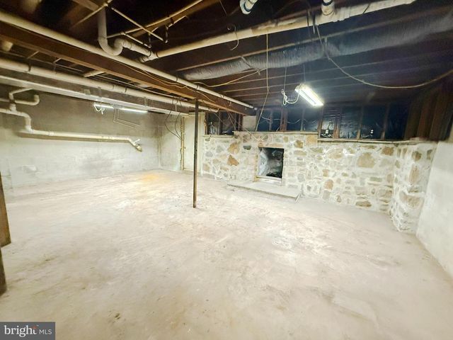 1500 POTTSVILLE ST, Lykens, PA 17048