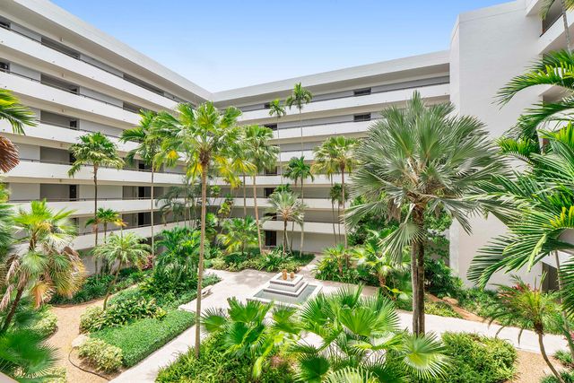 23200 Camino Del Mar, Boca Raton, FL 33433