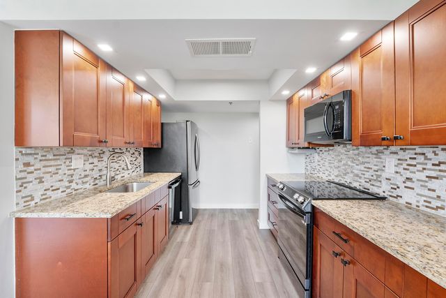 23200 Camino Del Mar, Boca Raton, FL 33433