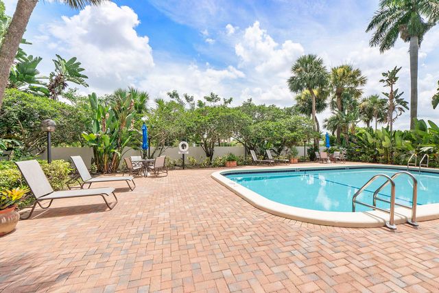 23200 Camino Del Mar, Boca Raton, FL 33433