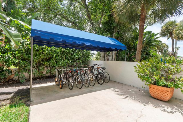 23200 Camino Del Mar, Boca Raton, FL 33433