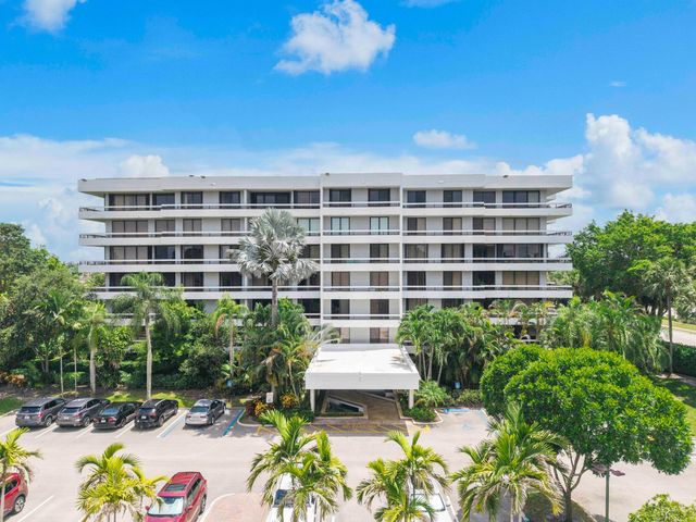 23200 Camino Del Mar, Boca Raton, FL 33433