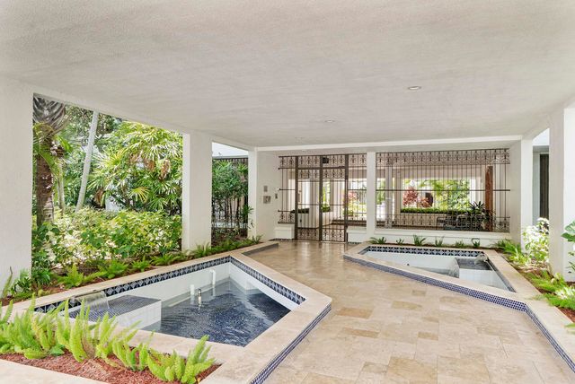 23200 Camino Del Mar, Boca Raton, FL 33433