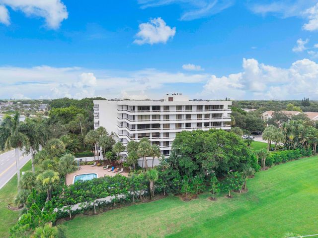 23200 Camino Del Mar, Boca Raton, FL 33433