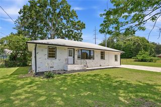 1902 Mural Circle, Morrow, GA 30260