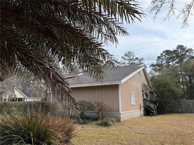 121 Riverwood Road, Brunswick, GA 31523