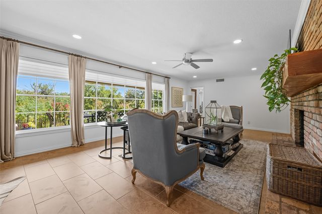 4237 Ranier Court, Fort Worth, TX 76109