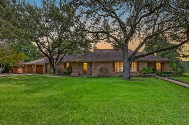 4237 Ranier Court, Fort Worth, TX 76109