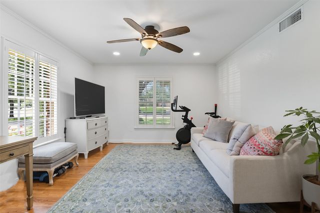 4237 Ranier Court, Fort Worth, TX 76109