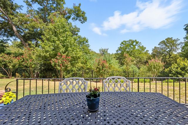 4237 Ranier Court, Fort Worth, TX 76109
