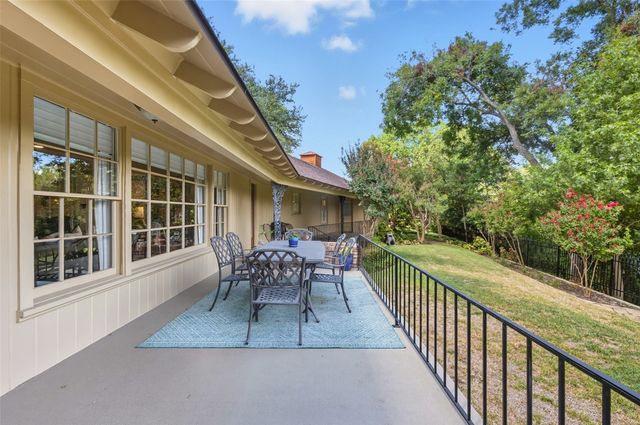 4237 Ranier Court, Fort Worth, TX 76109