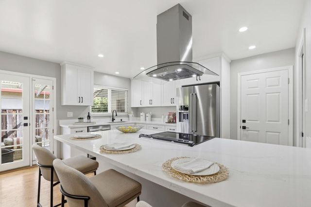 3503 Emmett Place, Santa Clara, CA 95051