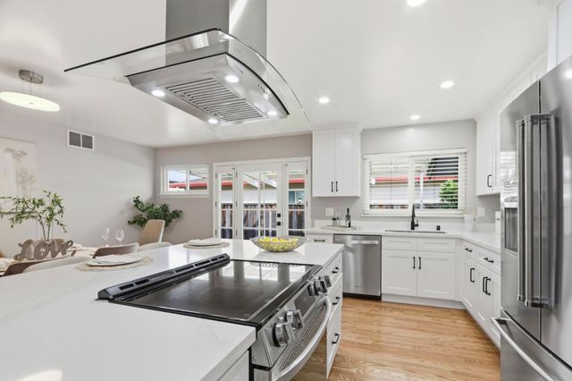 3503 Emmett Place, Santa Clara, CA 95051