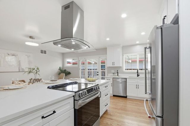 3503 Emmett Place, Santa Clara, CA 95051