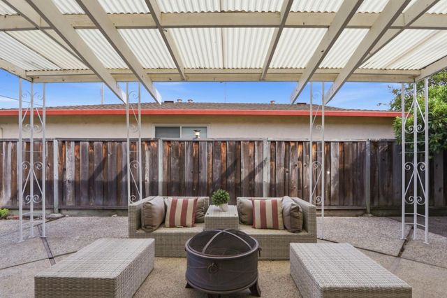 3503 Emmett Place, Santa Clara, CA 95051