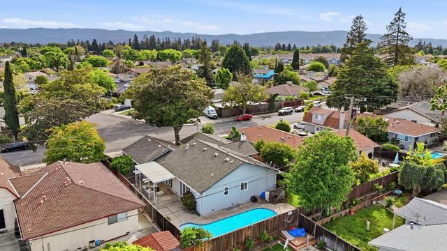 3503 Emmett Place, Santa Clara, CA 95051