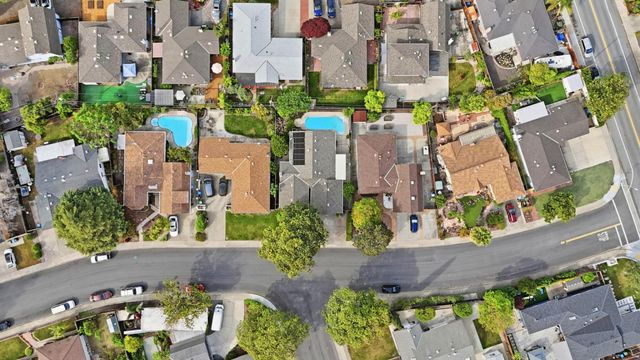 3503 Emmett Place, Santa Clara, CA 95051