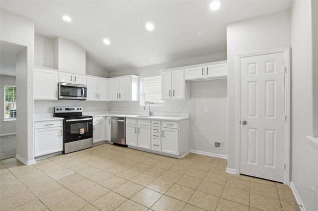4754 Chisholm Hollow, Fresno, TX 77545