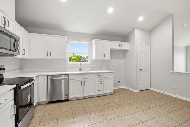 4754 Chisholm Hollow, Fresno, TX 77545