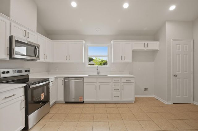 4754 Chisholm Hollow, Fresno, TX 77545
