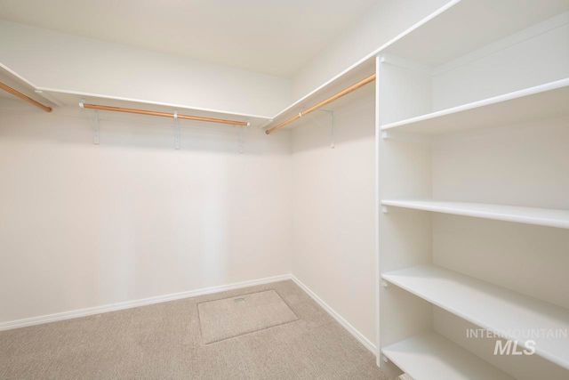 1295 W Buffalo River Dr, Meridian, ID 83642