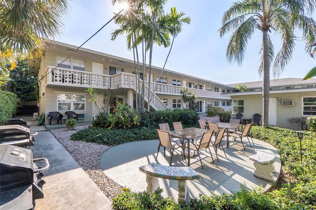 3230 NE 13th Street 102, Pompano Beach, FL 33062