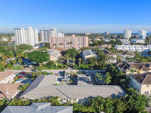 3230 NE 13th Street 102, Pompano Beach, FL 33062