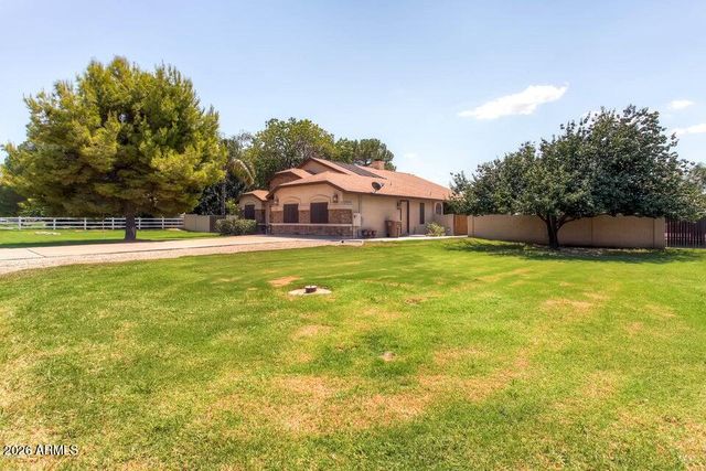 19511 E CALLE DE FLORES --, Queen Creek, AZ 85142