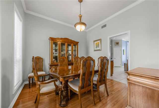 9413 Whitney Lane, College Station, TX 77845