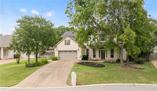 9413 Whitney Lane, College Station, TX 77845