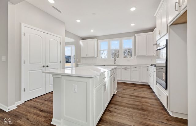 2529 Goldfinger Lane, Westfield, IN 46074