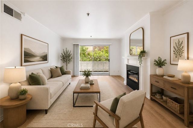 4401 Sepulveda 207, Sherman Oaks, CA 91403