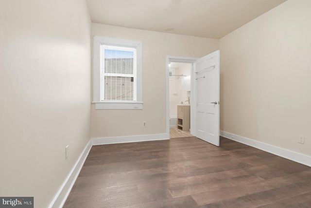 229 S FREMONT AVE, Baltimore, MD 21230