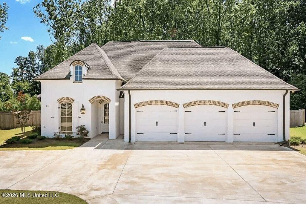 276 Harris Circle, Madison, MS 39110