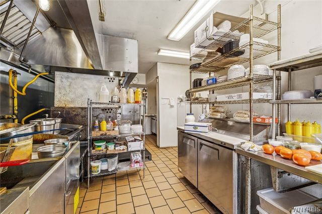 615 Hopkins Street, Buffalo, NY 14220
