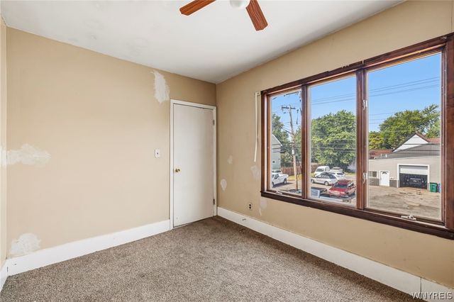615 Hopkins Street, Buffalo, NY 14220