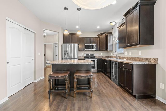 150 Mannaseh Drive W, Granville, OH 43023