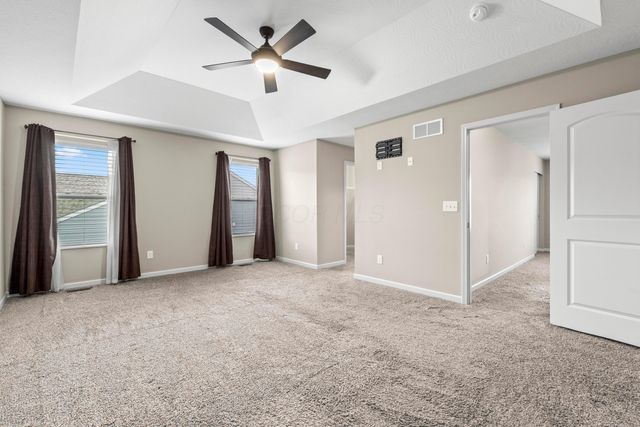 150 Mannaseh Drive W, Granville, OH 43023