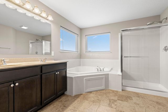 150 Mannaseh Drive W, Granville, OH 43023