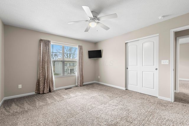 150 Mannaseh Drive W, Granville, OH 43023